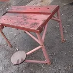 Продам крепкий надежный столярный верстак .