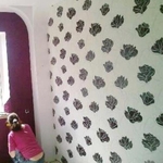 Поклейка виниловых обоев