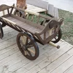 Декоративные воз. Деревянная повозка. Телега из дерева.