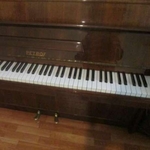 Купить пианино в Киеве. Продаем мы пианино - Petrof,  Rosler,  Ronisch,  
