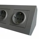 Кутова накладна розетка Simon 55 CornerBox 2x220