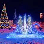 Новорічна ілюмінація, прикрасити гірляндами!