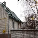 Продам, обменяю на квартиру в Киеве кирпичный дом-дачу