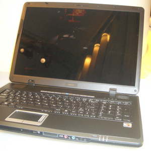 Продам ноутбук MSI GX710 на запчасти