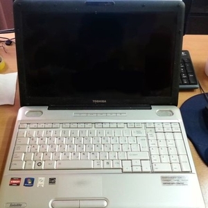 Отличный ноутбук Toshiba Satellite L500D (настоящий японец)  