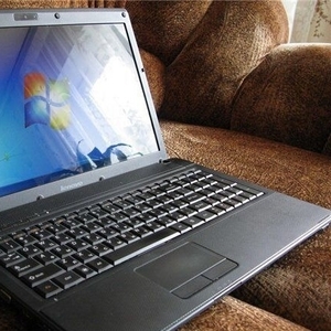 Продам отличный,  качественный 2- ядерный ноутбук Lenovo G565 .