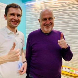 Стоматологические услуги от «Вайдер» на Ахматовой,  Киев