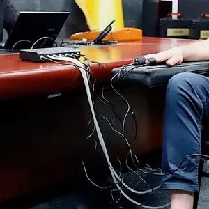 Расследование краж при помощи современного детектора лжи