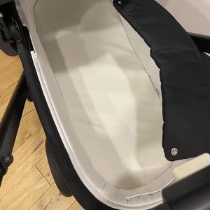 Продам дитячу коляску Cybex 3 в 1 у відмінному стані