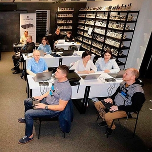 Станьте на сторону добра - станьте експертом поліграфологом