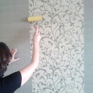 Поклейка шпалер Київ Фарбування стін 