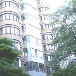 Сдается в аренду элитная квартира в центре Киева