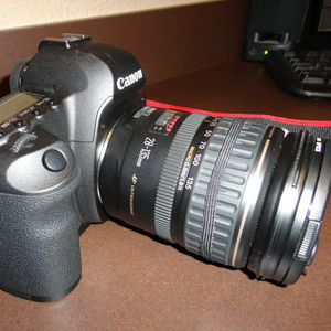 Продам Фотоаппарат Canon EOS 5D Mark II