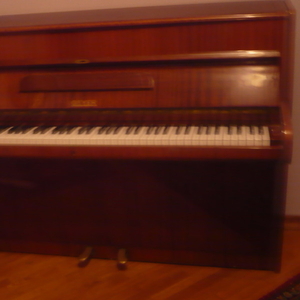 Продам немецкое пианино (Geyer)