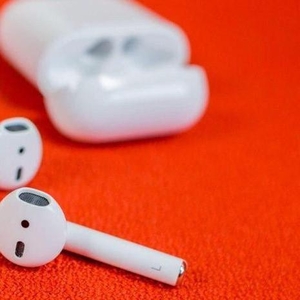 Apple AirPods 2 (MV7N2) Copy 1:1 - идеальная копия легендарных наушник