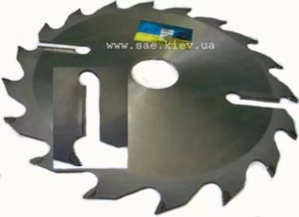 Выбор пильного диска для резки свежего дуба.