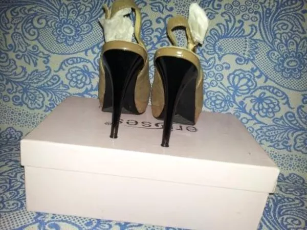 Распродажа босоножек. Натуральный замш. 3