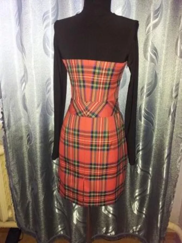 Платье из натуральной шерсти и трикотажа. Торг. 3