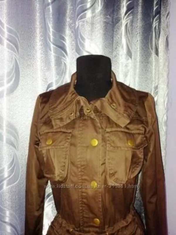 Новая фирменная ветровка. 3