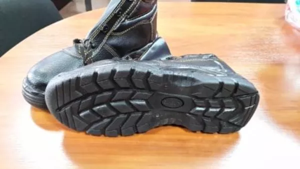 Продажа спецобуви рабочей