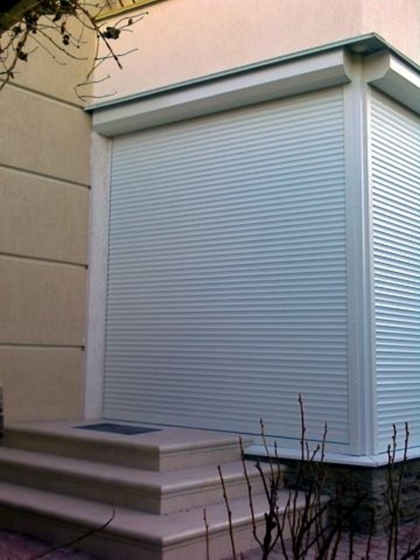 Ремонт ролет Киев,  замена двигателей в роллетах,  срочный ремонт ролет