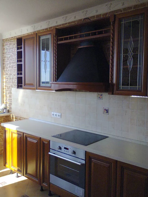 Кухня - фасады натуральное дерево Черешня ХВ 6