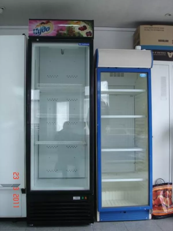 Продам холодильные витрины лари шкафы б/у  3