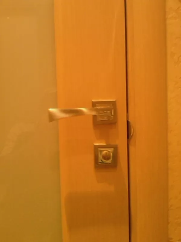 Установка дверей любой сложности    500 грн 2