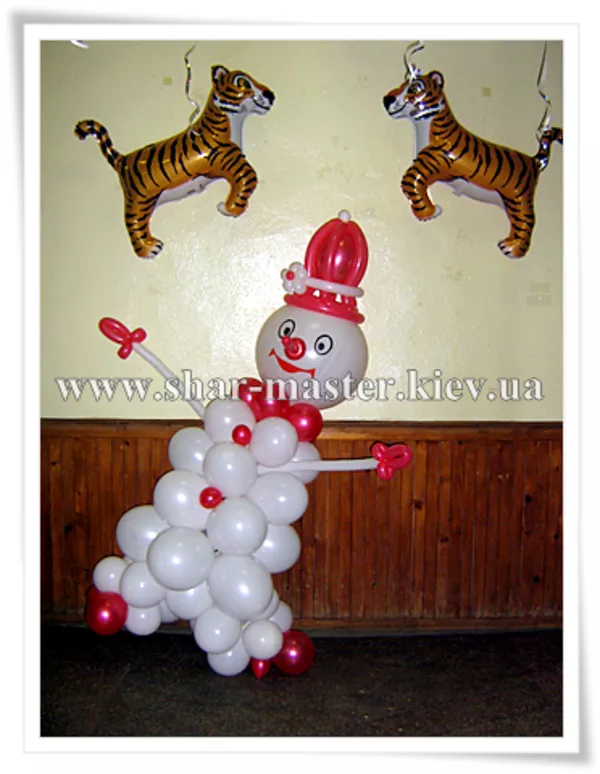 Воздушные шары на Новый год Киев,  оформление новогодних корпоративов.