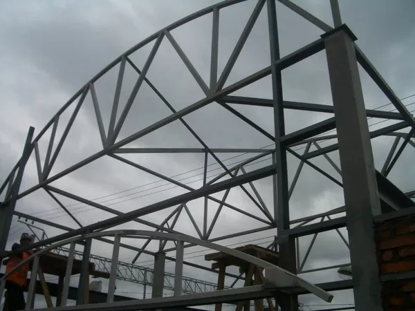 Лестницы металлические. Заборы из профнастила. Решетки. Ограды.Киев. 7