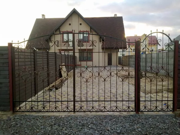 Дом (таунхаус) в пгт. Ворзель