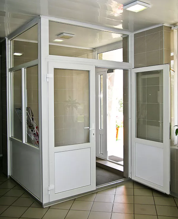 Алюминиевые окна балконы двери кабинки перегородки (раздвижка)