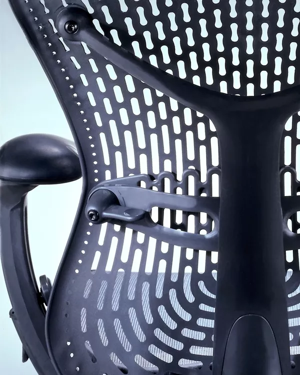Herman Miller Mirra офисное кресло 2