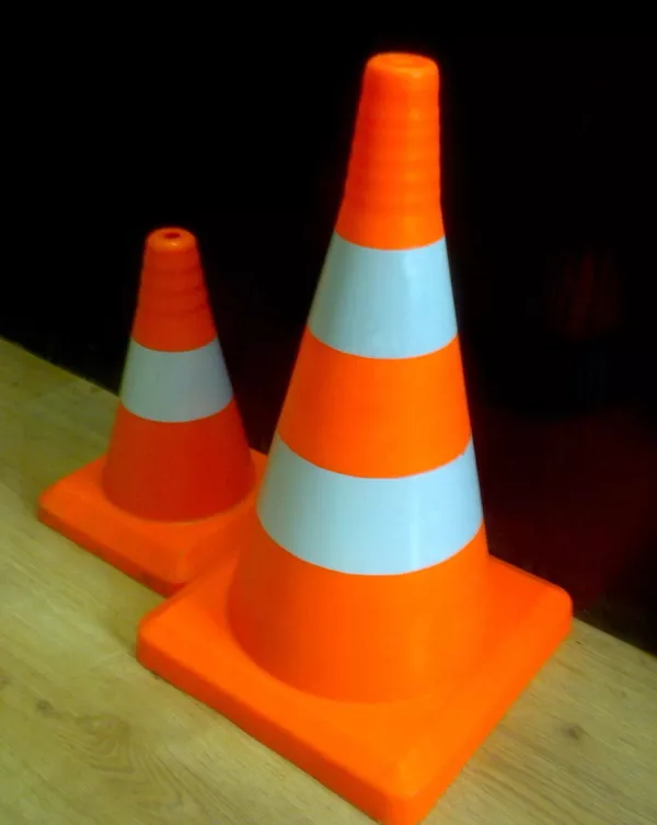 Конуса дорожные 0.9м от 180 грн