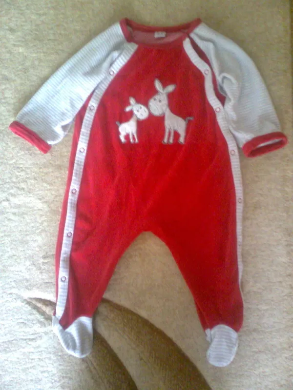 Продам бархатный комбинезончик First smile 2