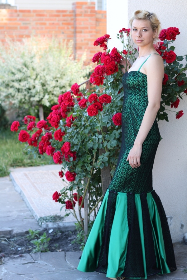 Платье вечернее