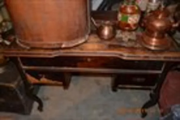 продам письменный стол 18век