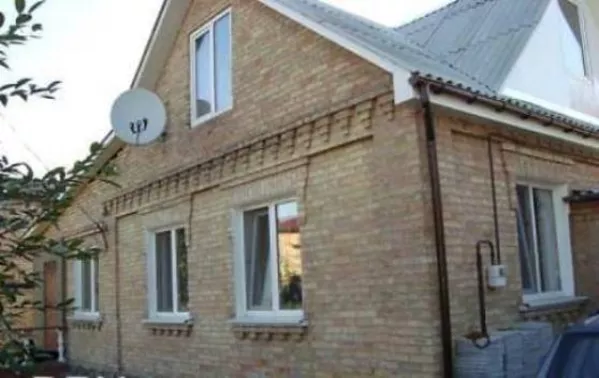 Продам дом в Ирпене полностью жилой