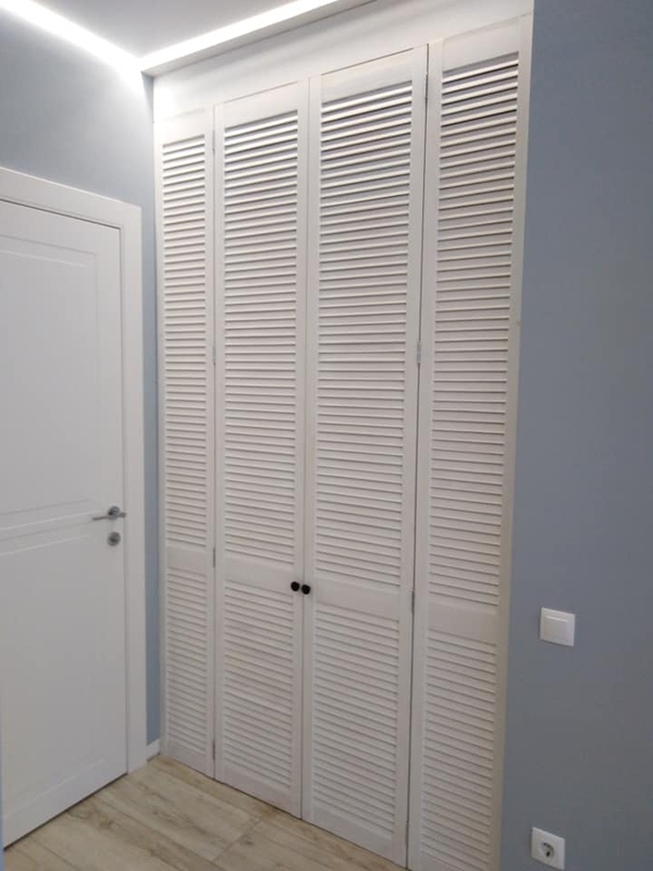 Жалюзийные двери в Киеве