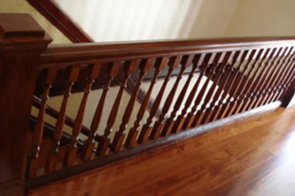 Поручни, балясины, столпы