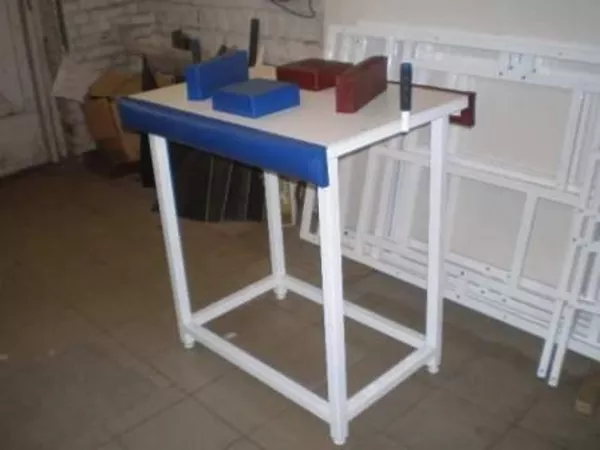 Стол для армреслинга не разборной.