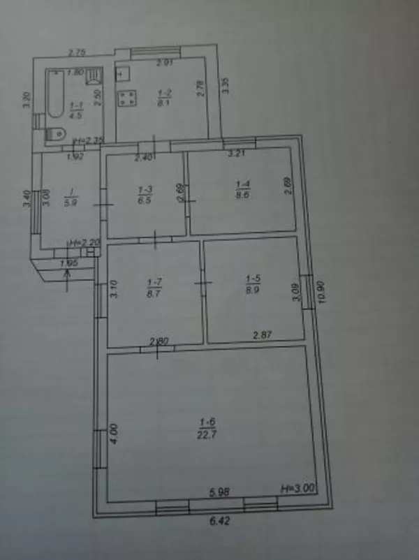 Продам дом . Центр Вишневого . Земля 10 соток.