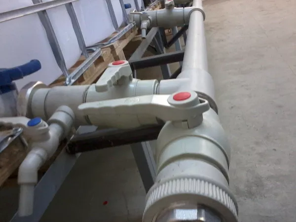 Замена трубопроводов горячего, холодного водоснабжения. Киев и обл.