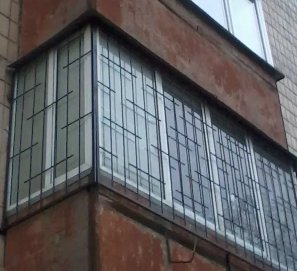 Забор металлический,  вынос балкона,  лестница металлическая. Киев цены. 7