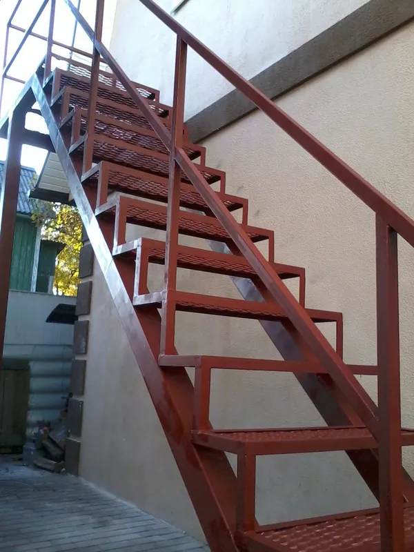 Сварочные работы. Заборы из профнастила. Лестницы. Киев. Цена. Фото.