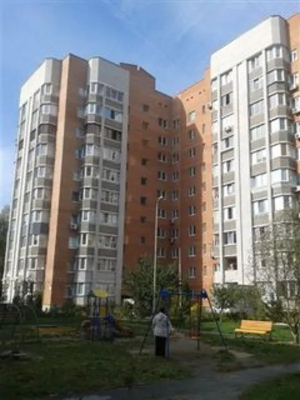 3-х комнатная квартира Голосеевский р-н Киев