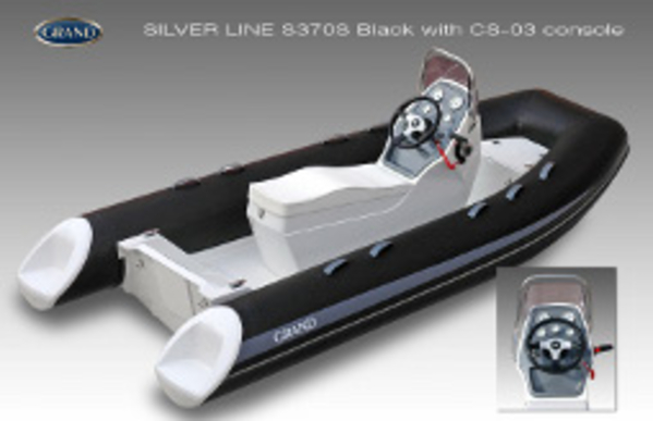 Продам надувную лодку класса RIB Grand Silver Line Riders S370S  3