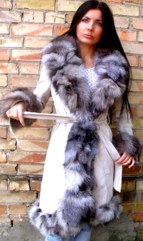 новая кожаная дубленка. размер хс-с-м 40-42-44-46