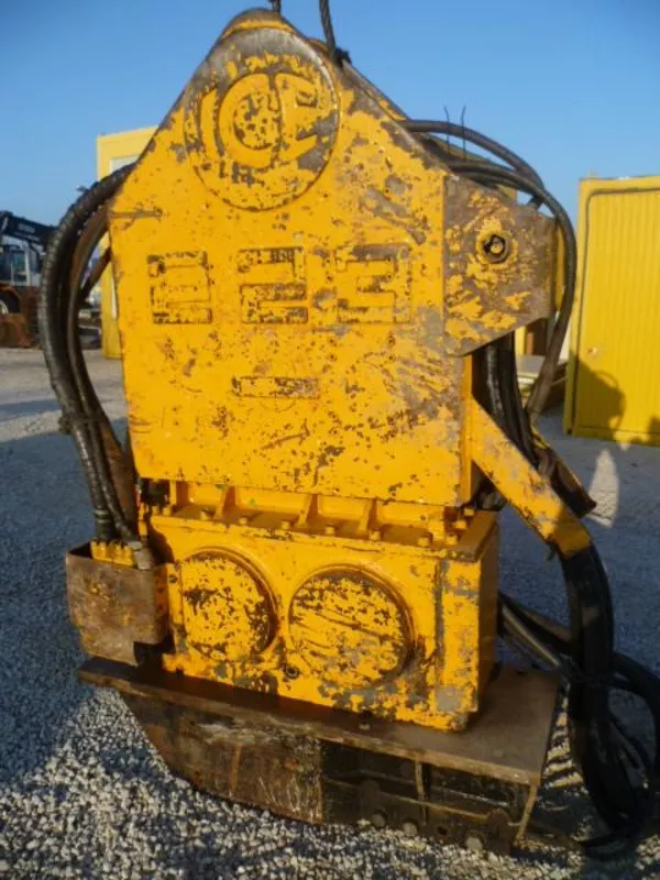 Вибропогружатель ICE  223