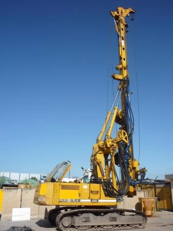 Буровая установка  Bauer BG 10Н